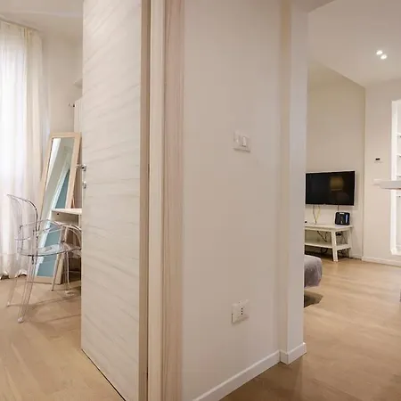 Del Riccio Home, In The Heart Of The Lägenhet Bologna